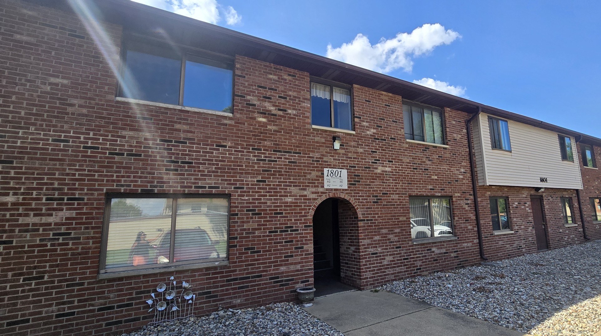 1801 Richardson Drive 6 — photo