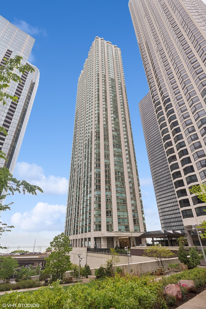 195 N Harbor Drive 801-809 — photo