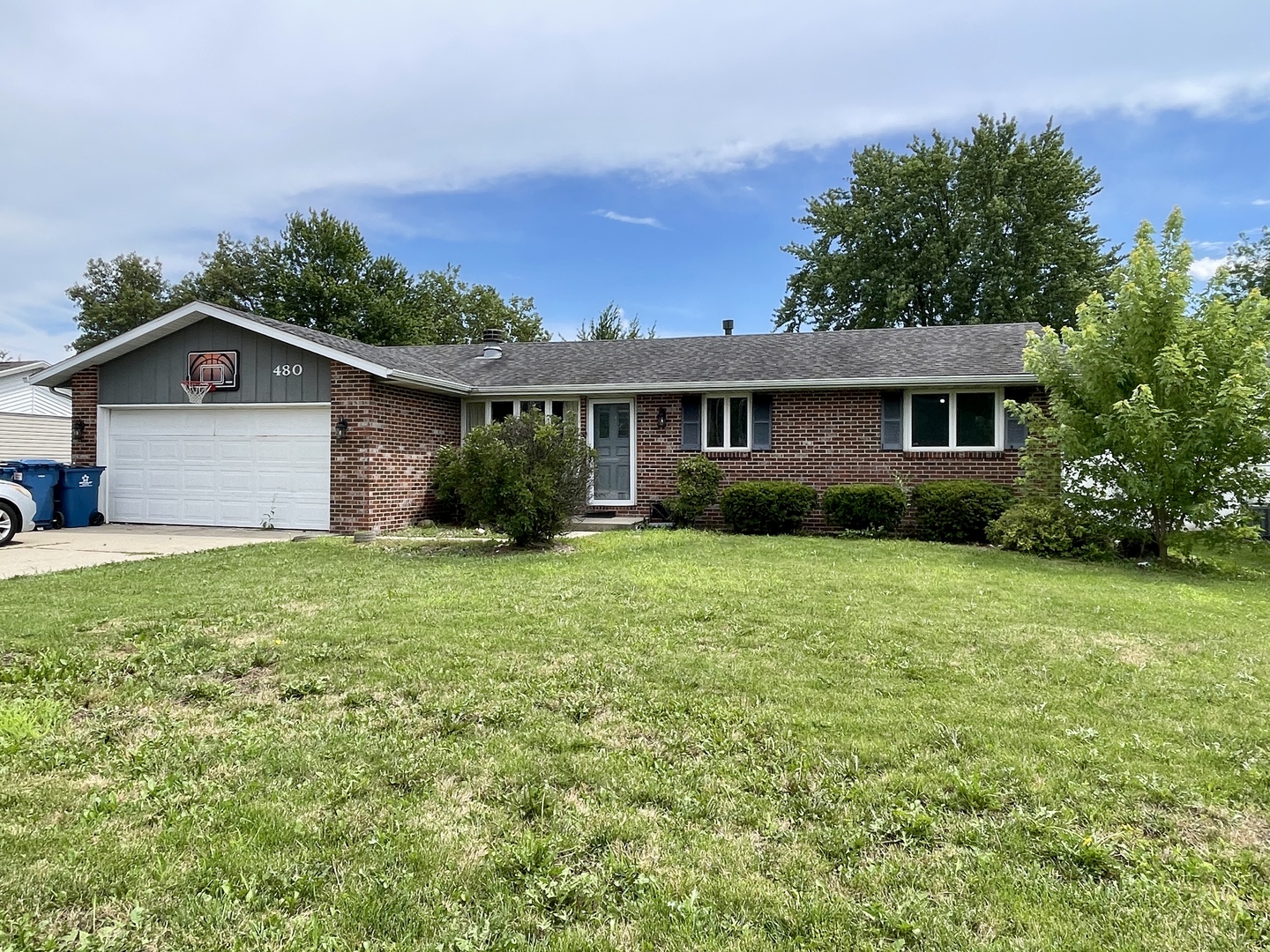 480 W Bethel Drive — photo
