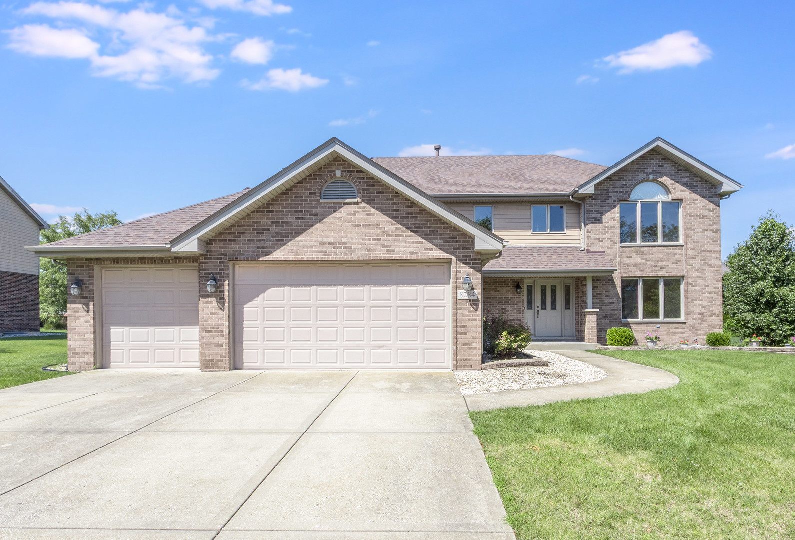 8284 Brookhaven Drive — photo