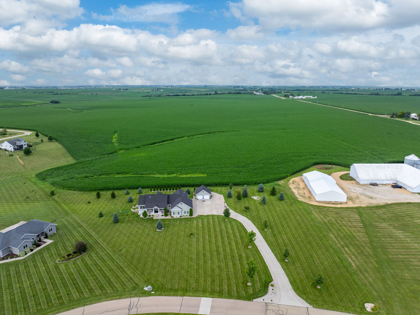 400 Randy Drive, Clinton, IA 52732