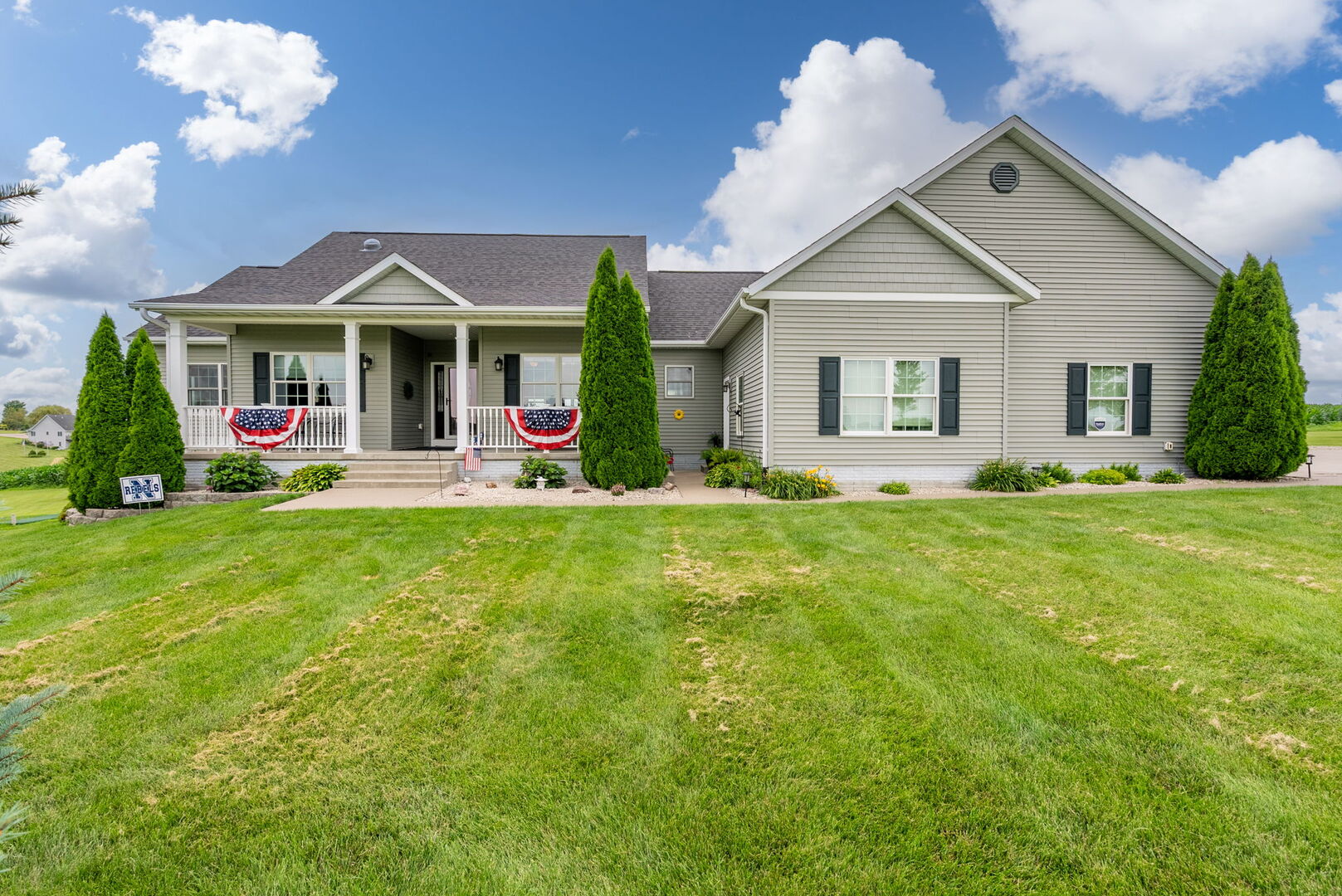400 Randy Drive, Clinton, IA 52732 — photo 2
