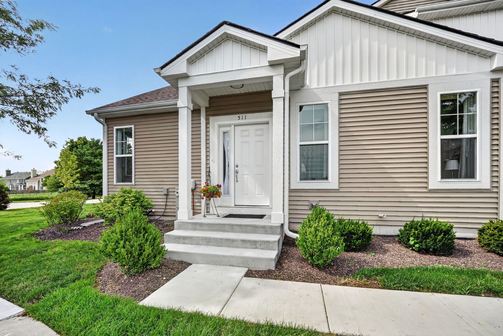 511 Amherst Drive, Sycamore, IL 60178 — photo 3