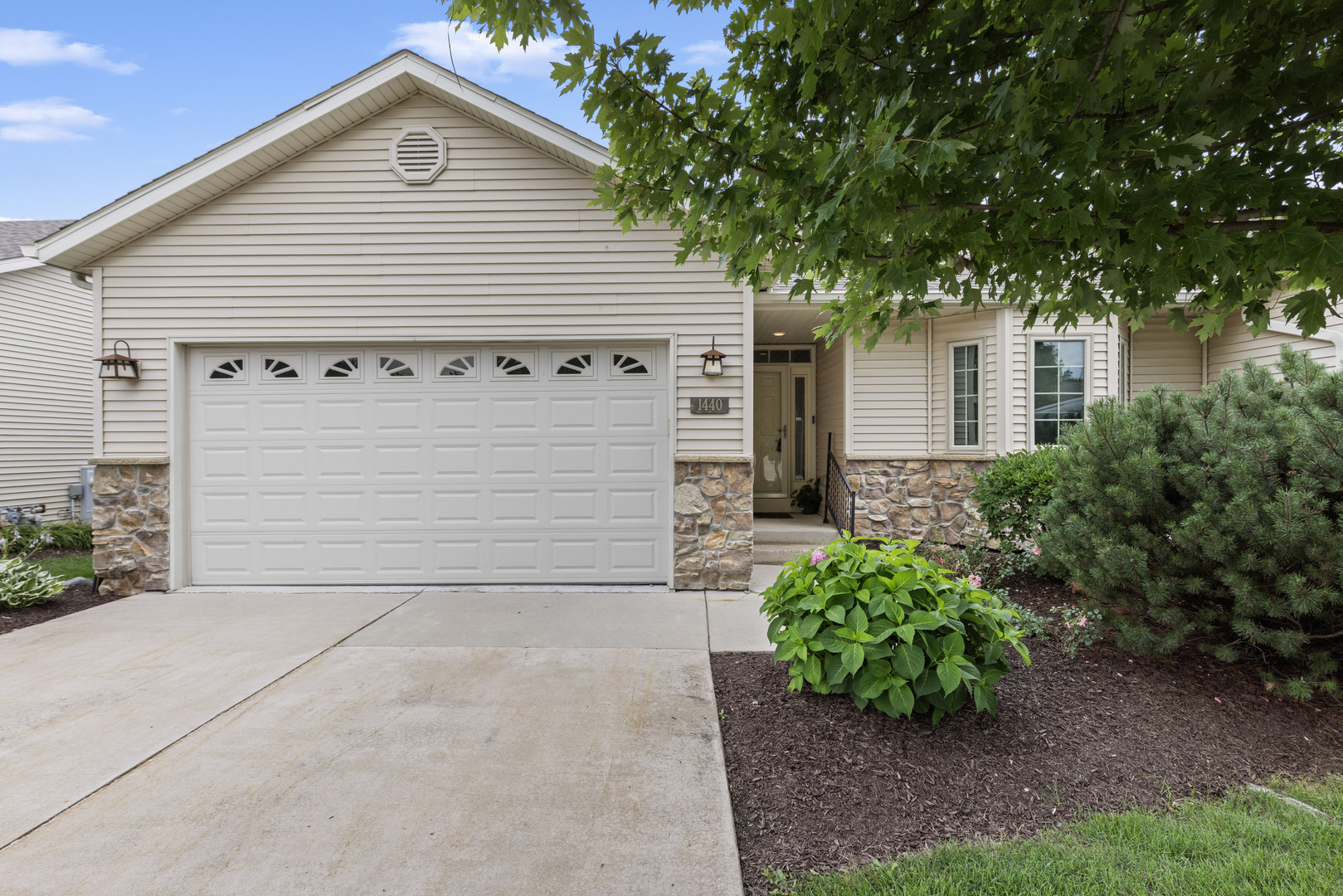 1440 Brady Lane 0 — photo