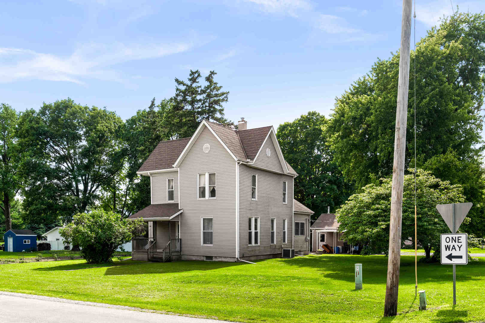 708 N Mill Street — photo