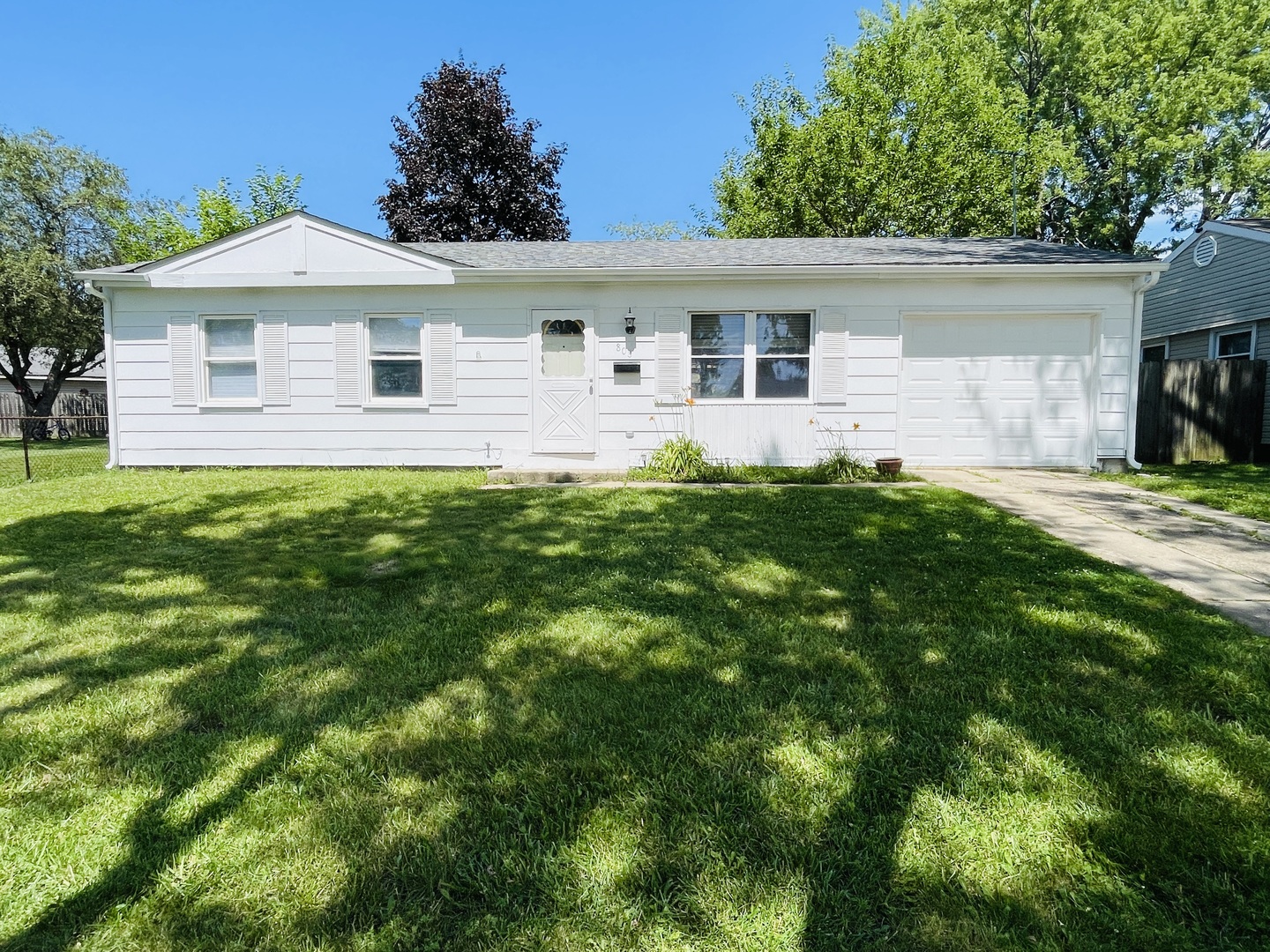 808 Sunset Circle — photo