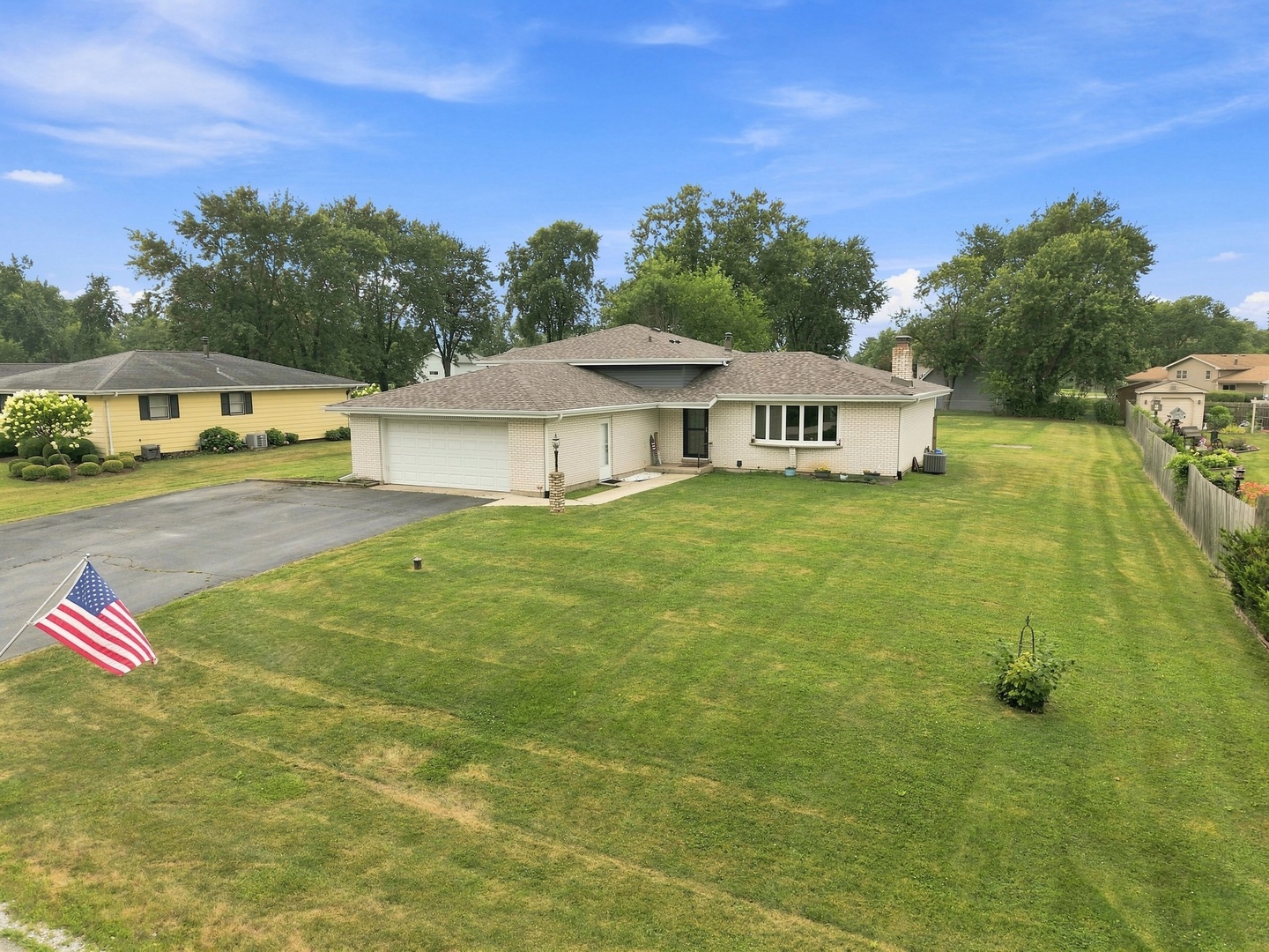2807 Westmoreland Street — photo