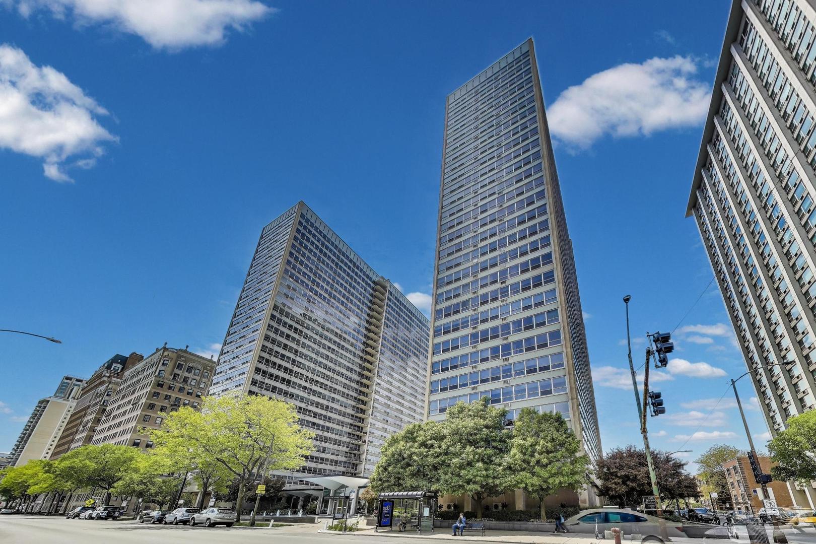 3550 N Lake Shore Drive 228 — photo