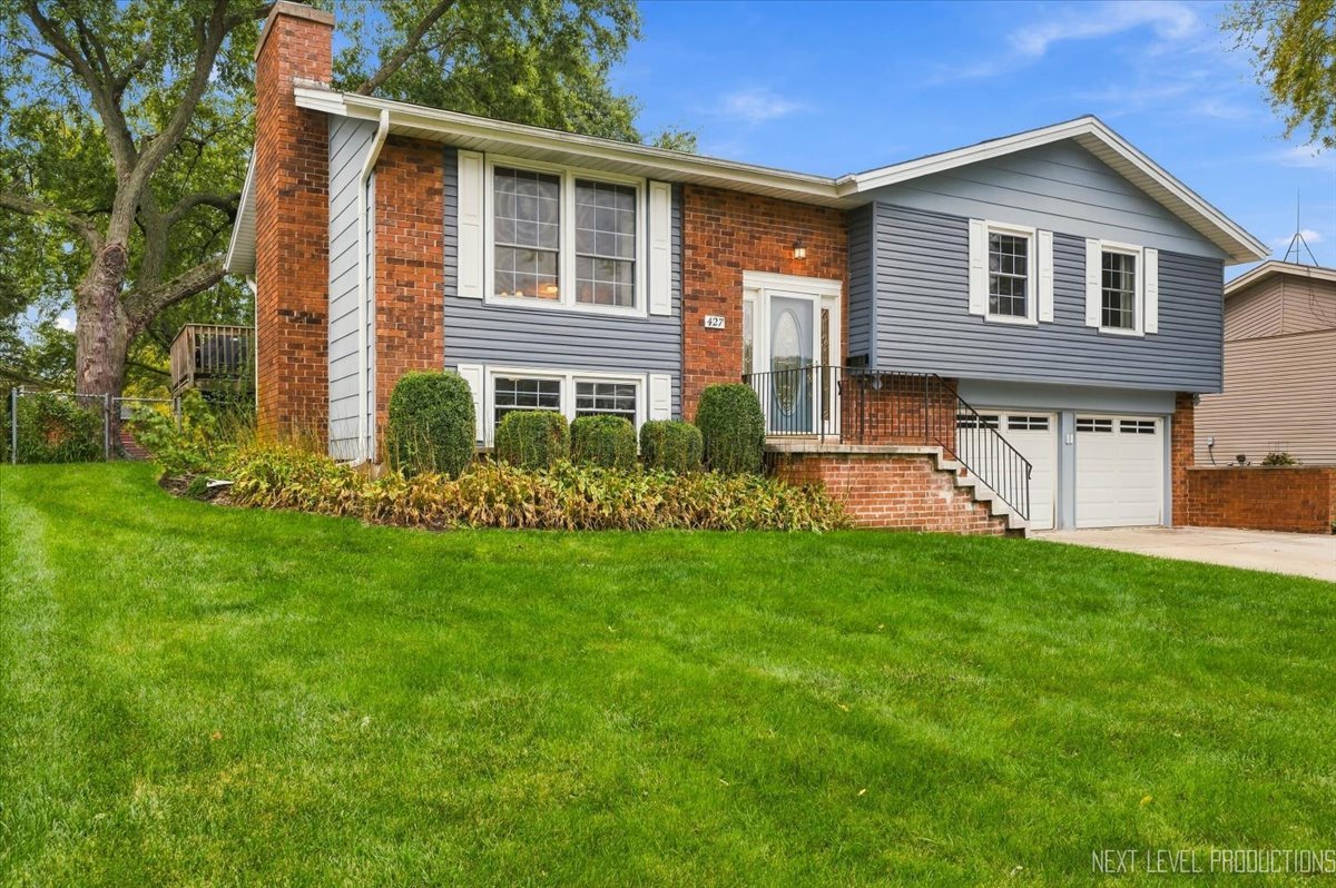 427 Chopin Court — photo