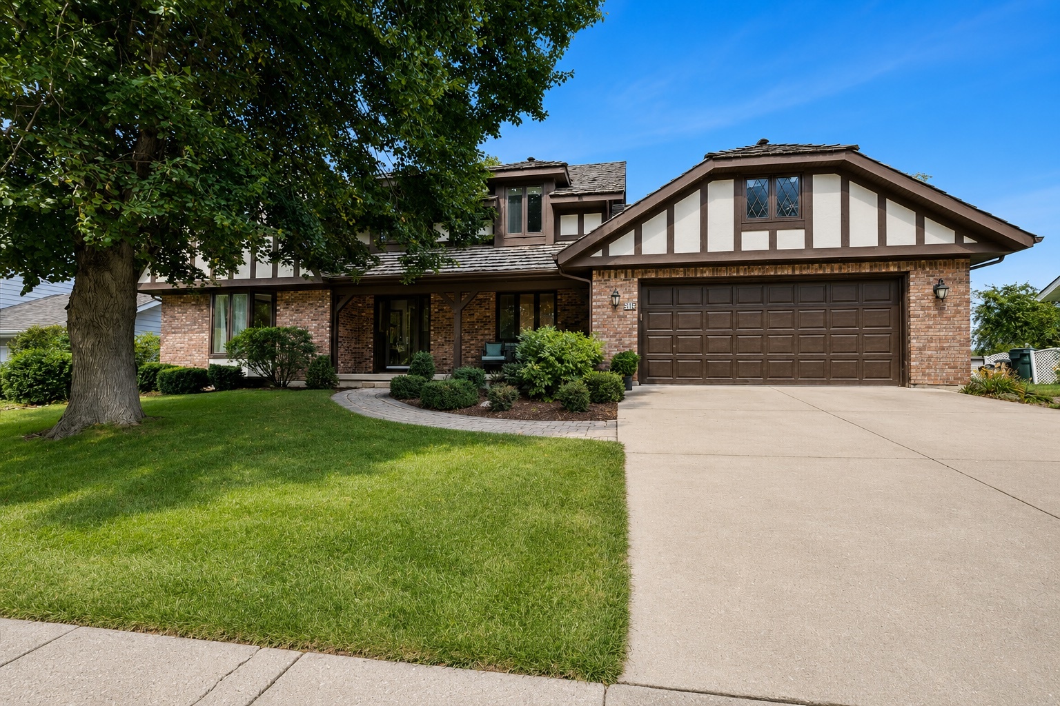 612 Paddock Lane — photo