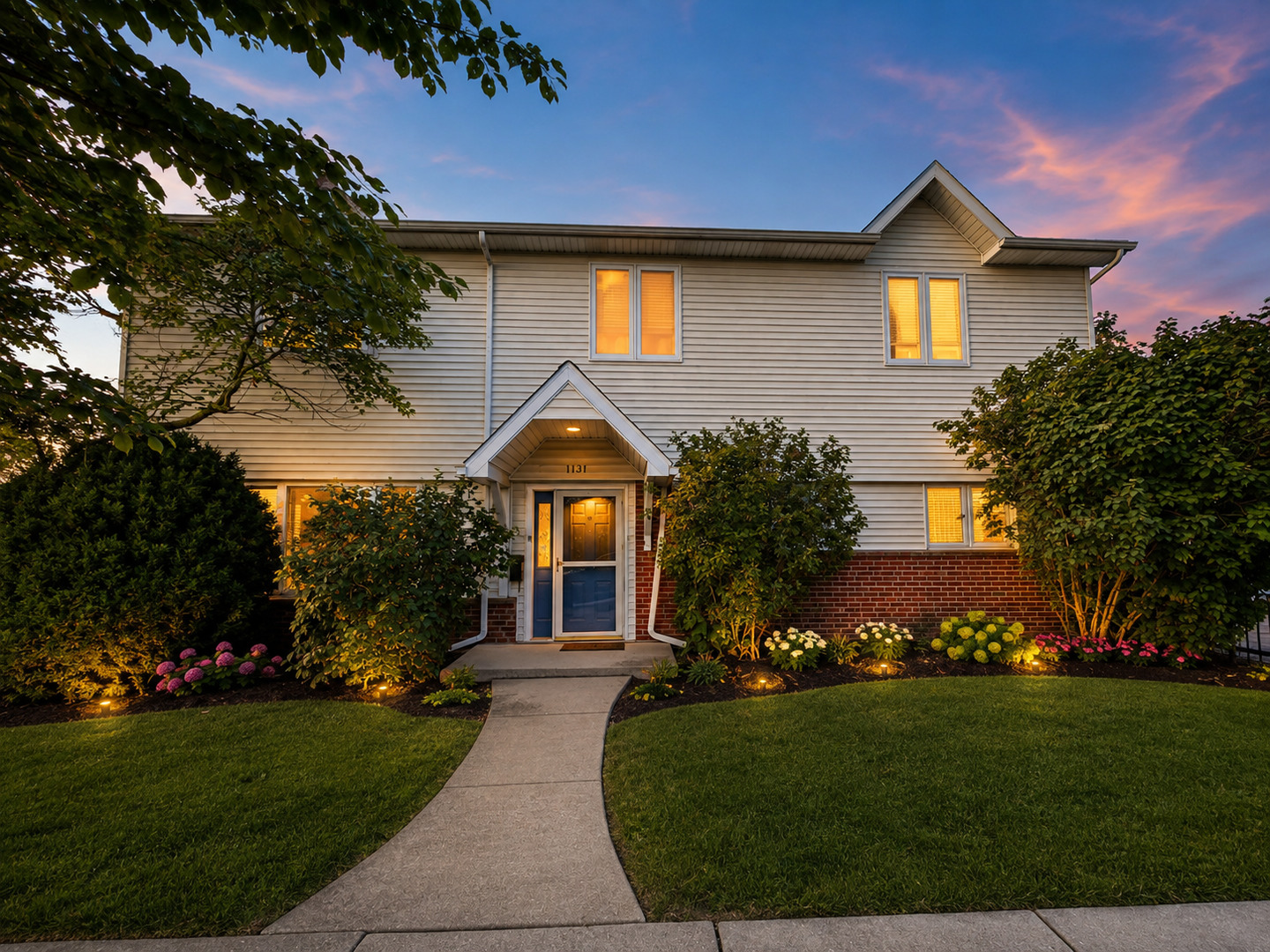 1131 E Grant Drive — photo
