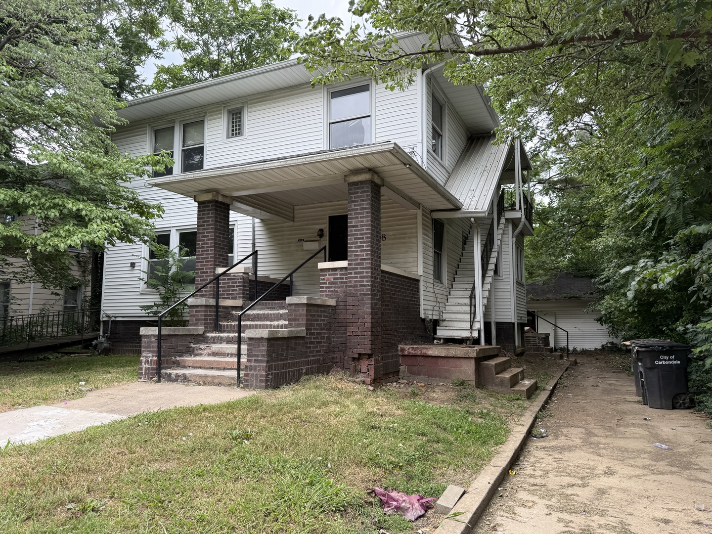 608 W Main Street — photo