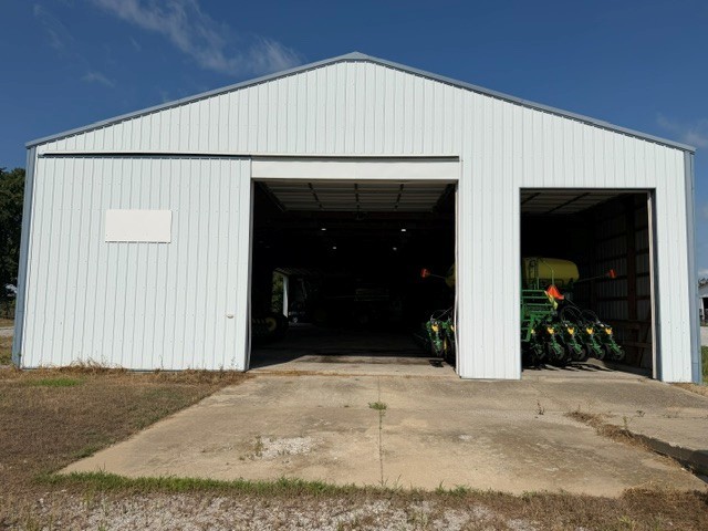 405 S Teeter Street — photo