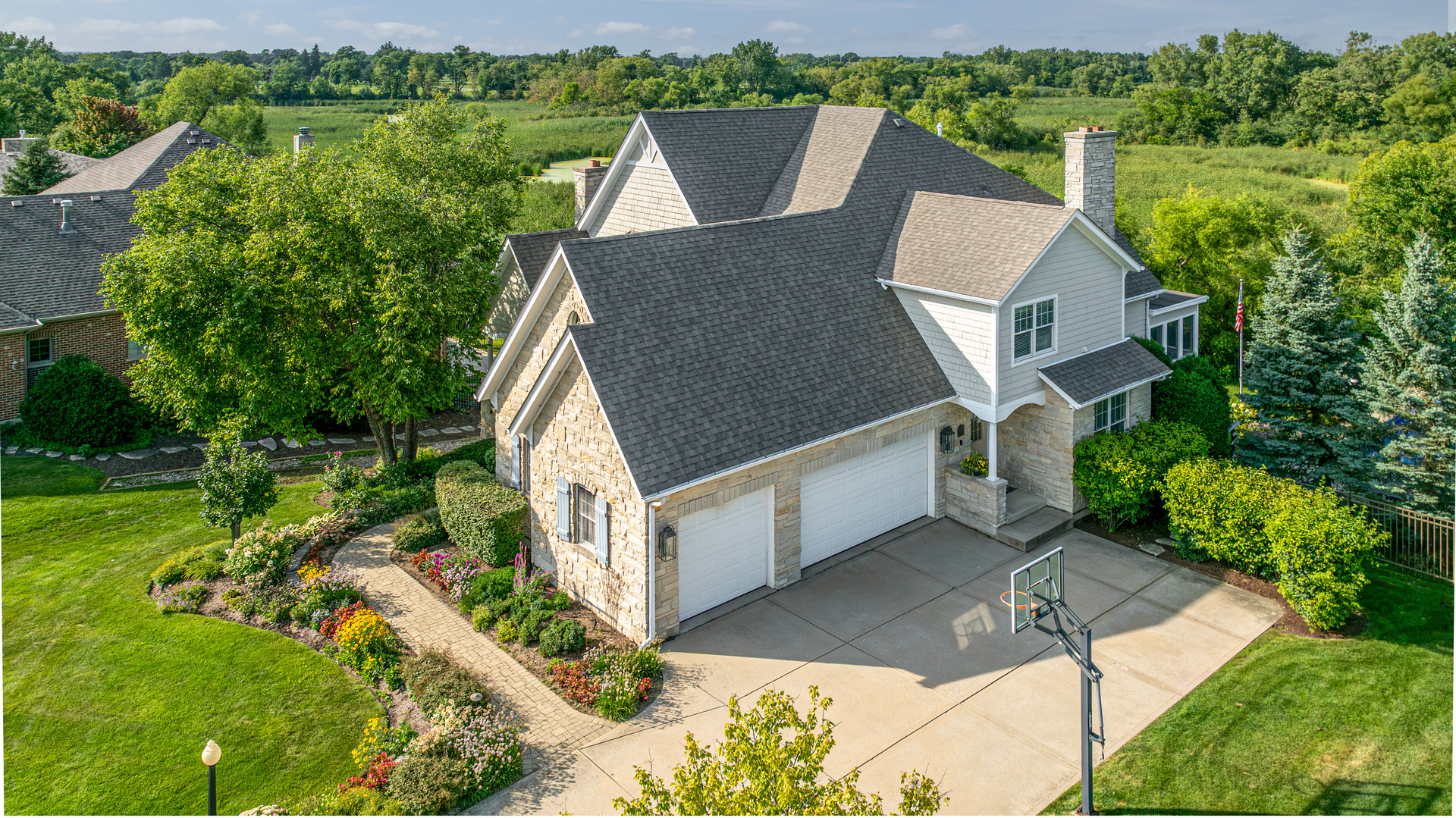 13487 Cambridge Drive — photo