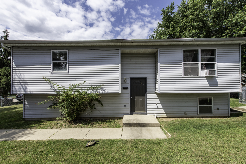 929 Adams Street — photo