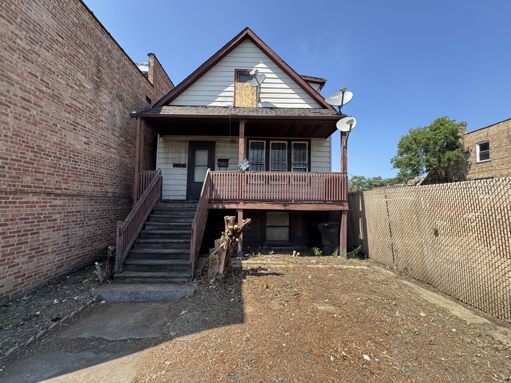 4324 W Division Street — photo