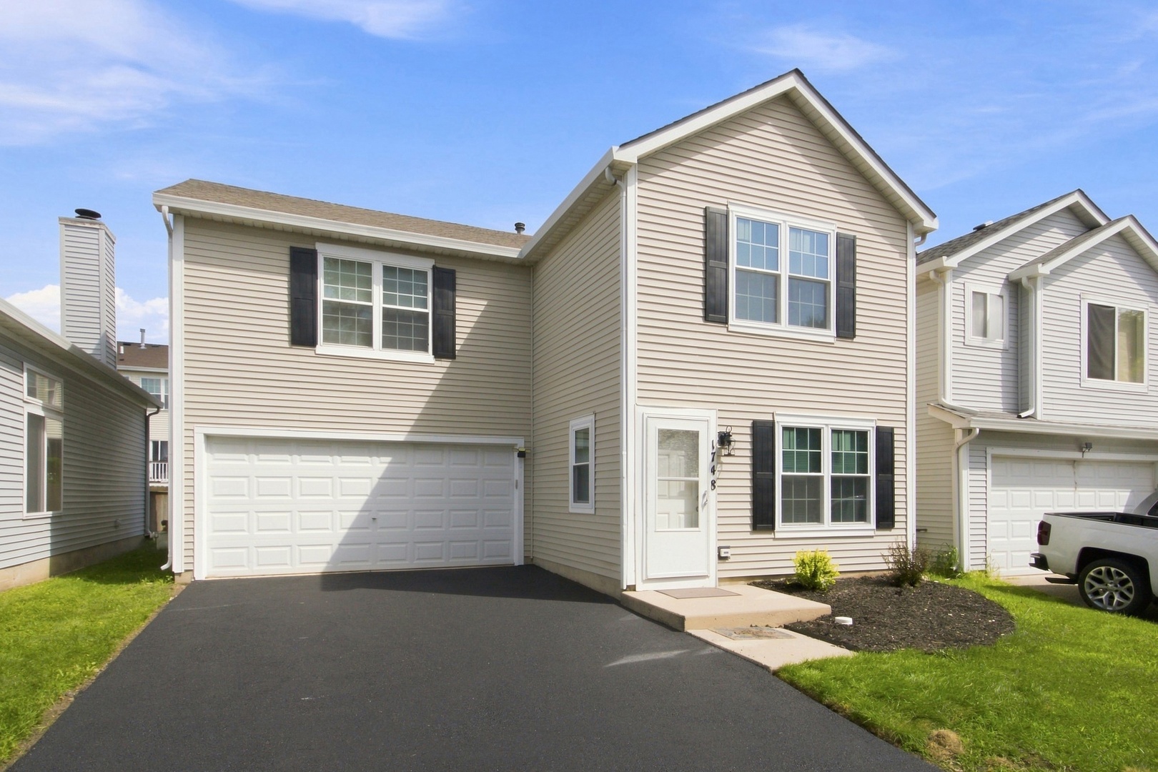 1748 Linden Park Lane — photo