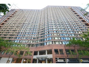 211 E Ohio Street 2907 — photo