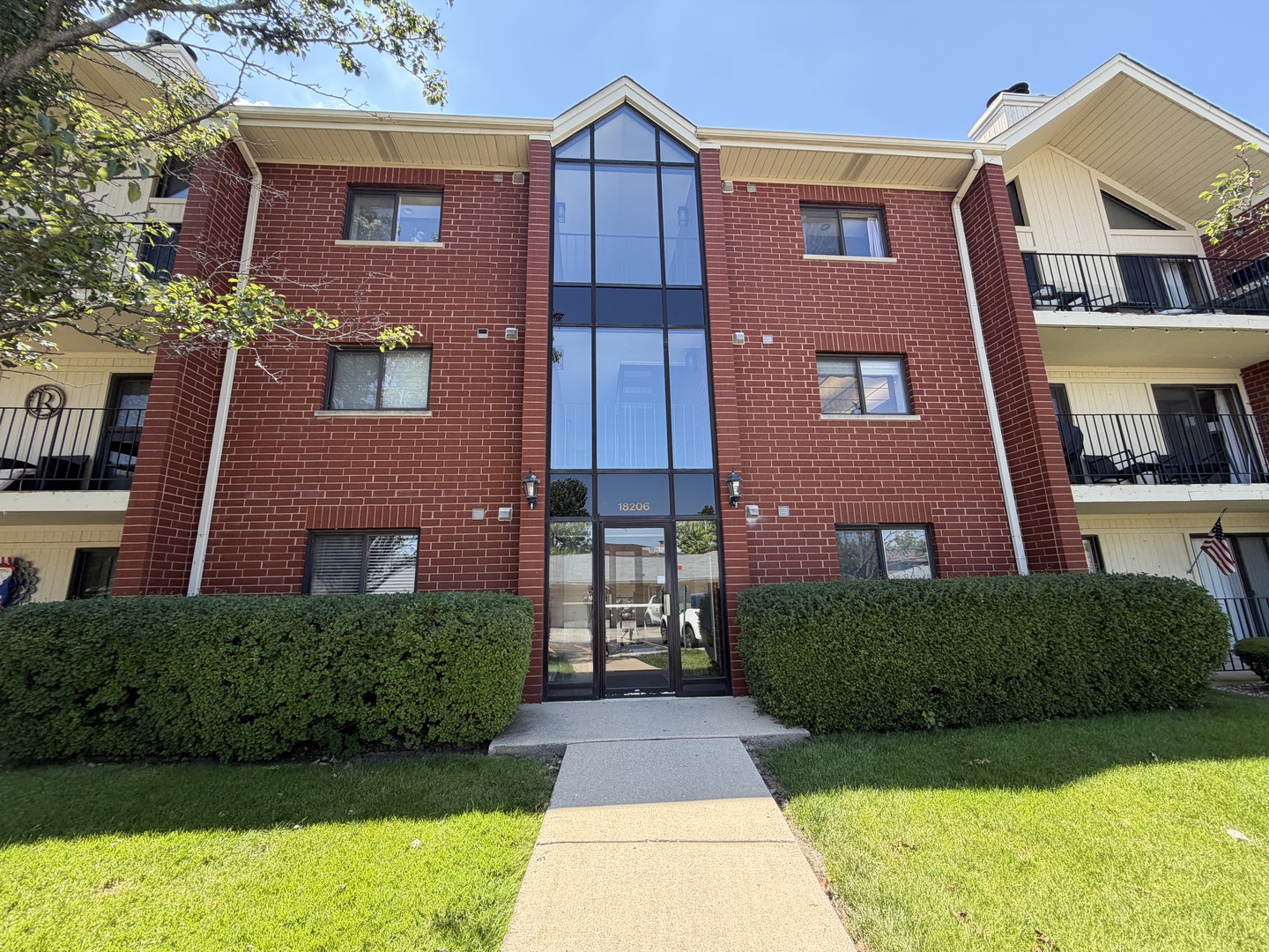 18206 Rita Road 3D — photo