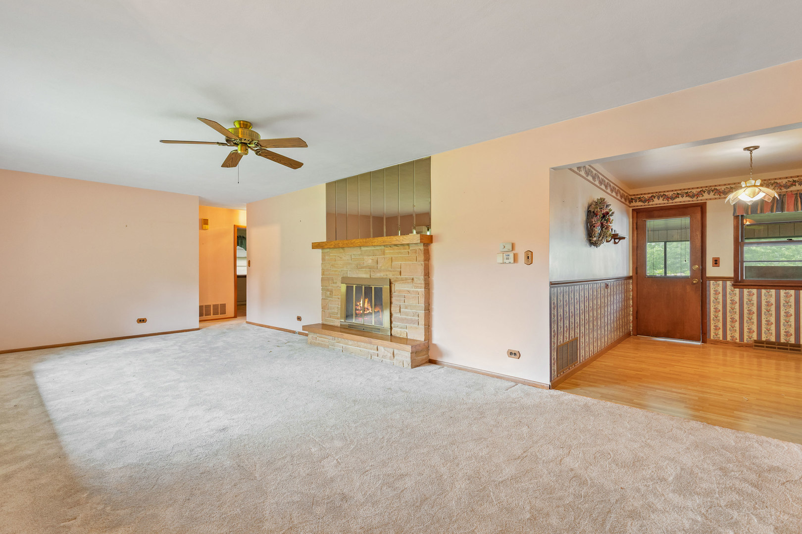 1025 Bode Road, Elgin, IL 60120 — photo 2