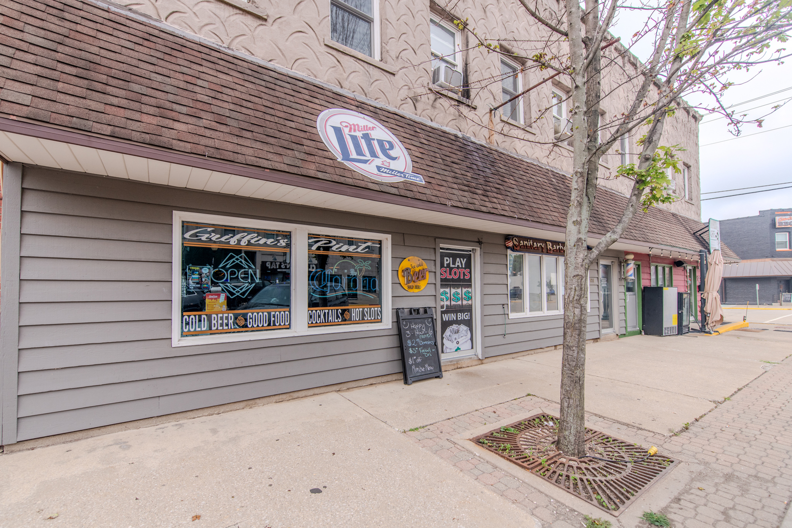119 W Washington Street — photo