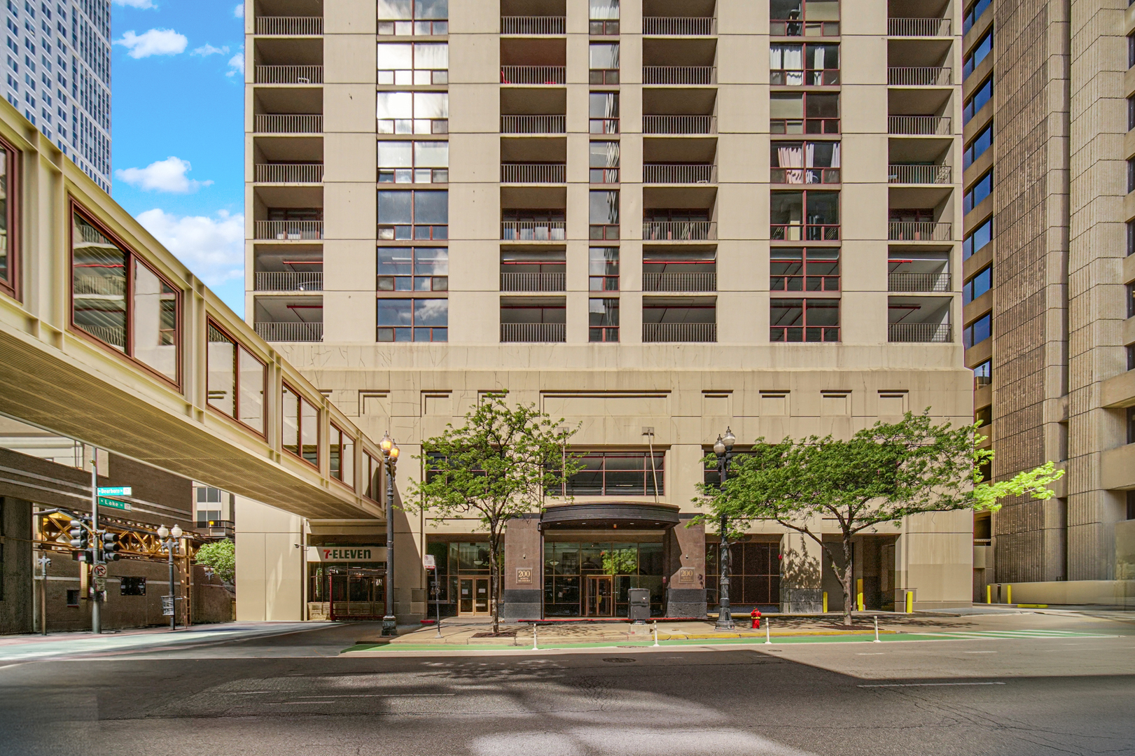 200 N Dearborn Street Unit 4308 — photo
