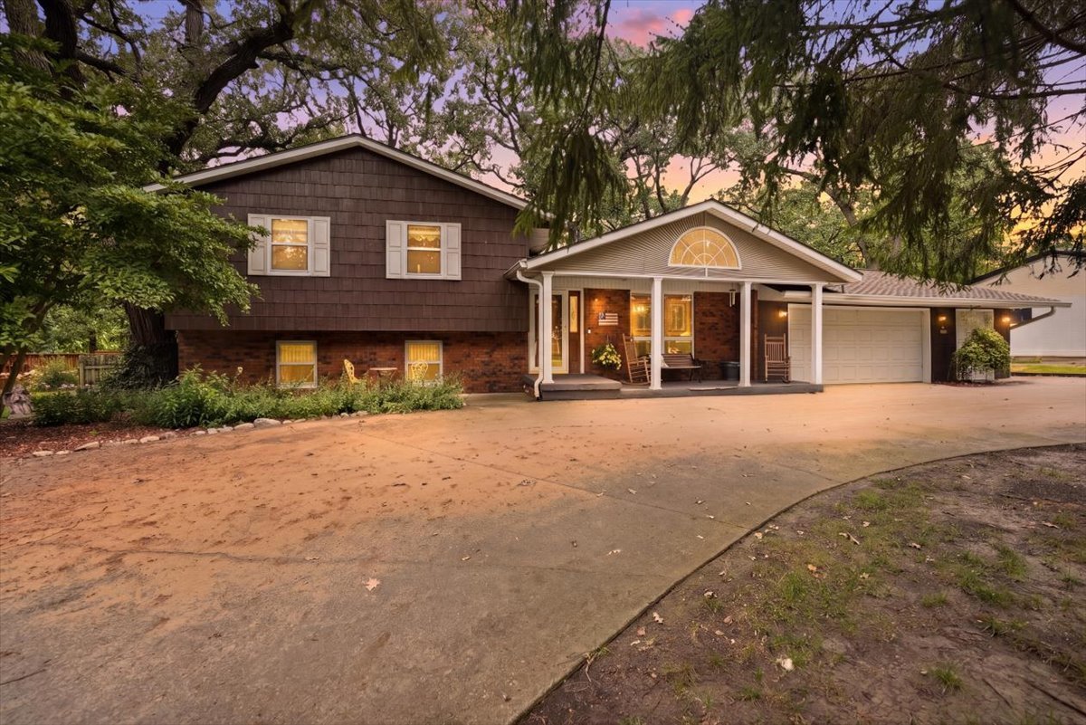 26 Timber Ridge Drive — photo