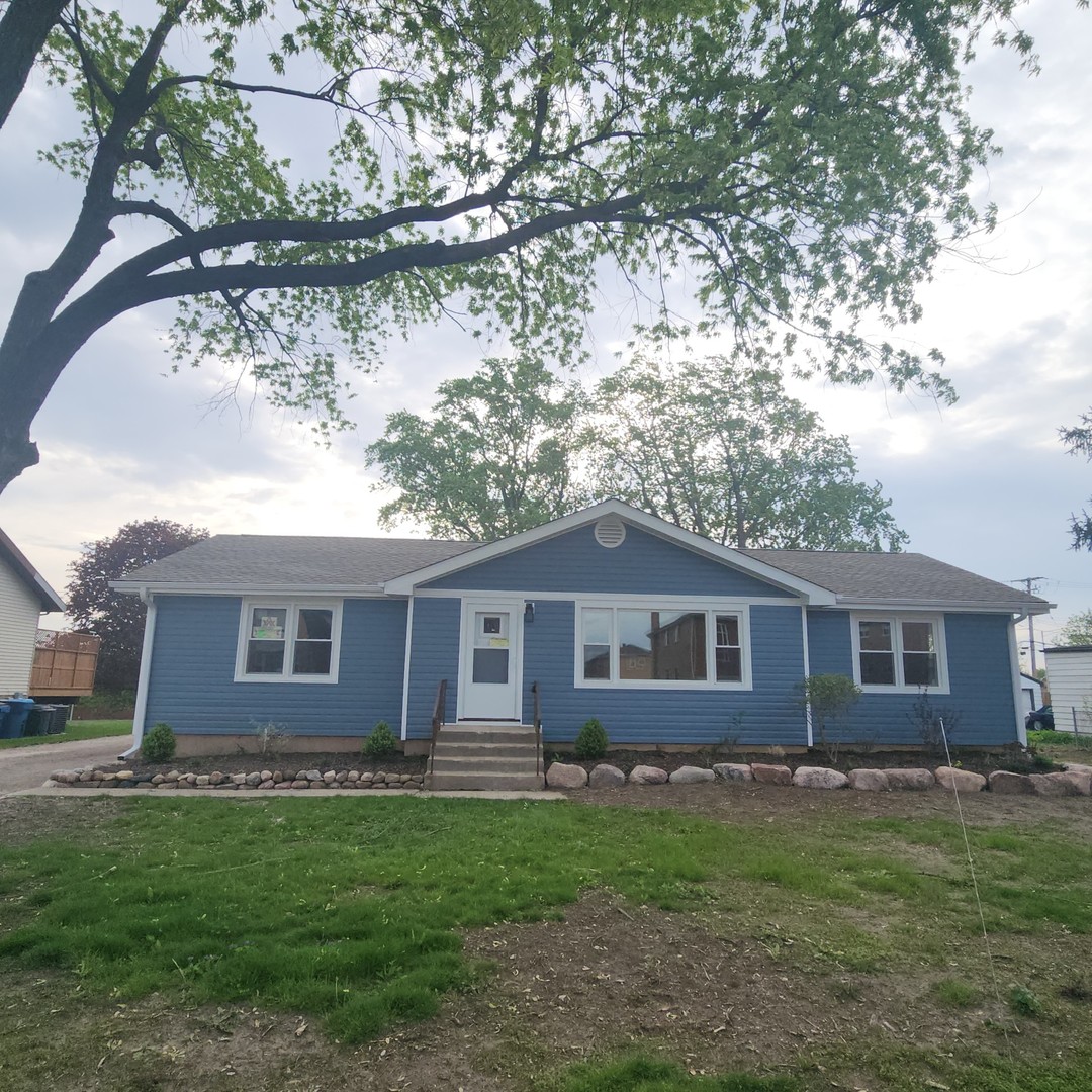 12241 Rexford Street — photo