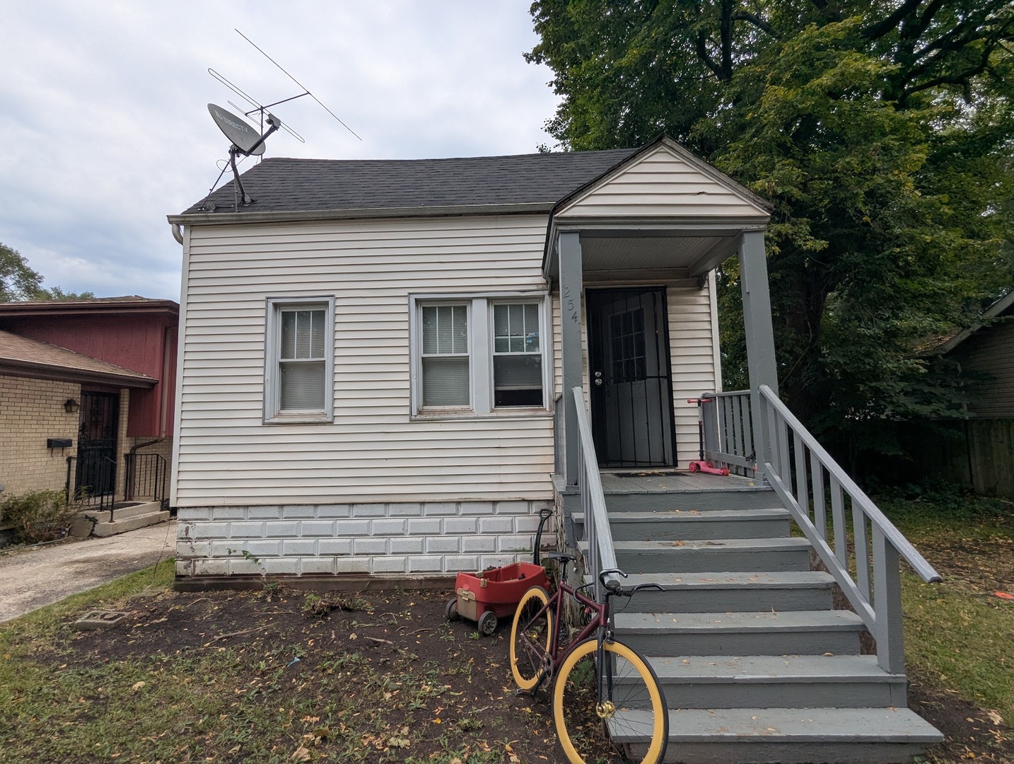 12541 S Wentworth Avenue — photo
