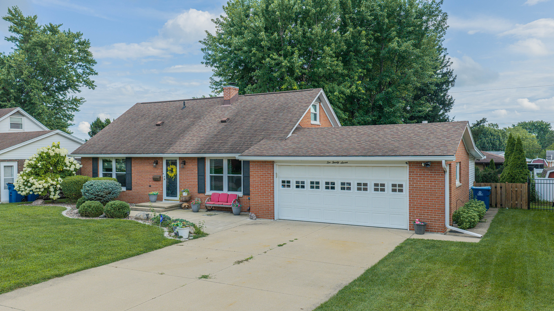 1027 W 3rd Street, Spring Valley, IL 61362 — photo 2