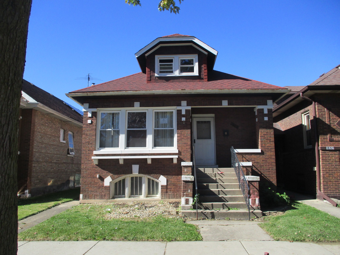 1828 Cuyler Avenue — photo