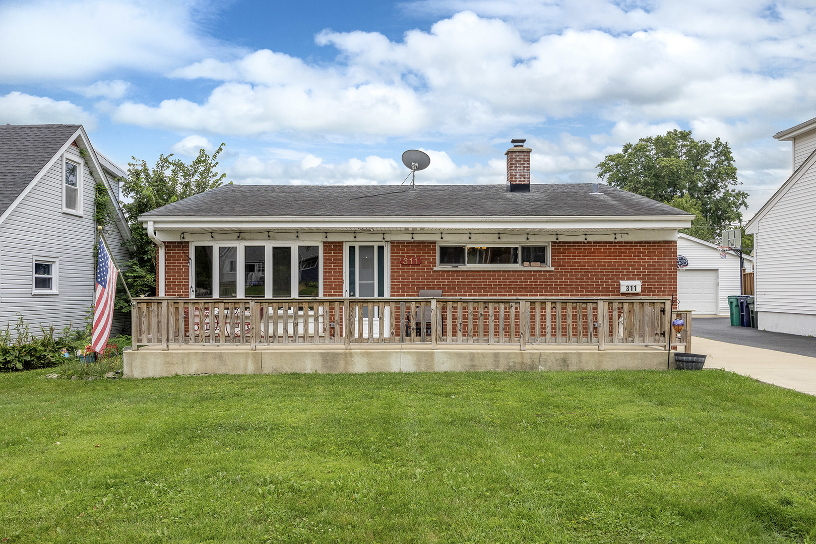 311 W Taylor Road — photo