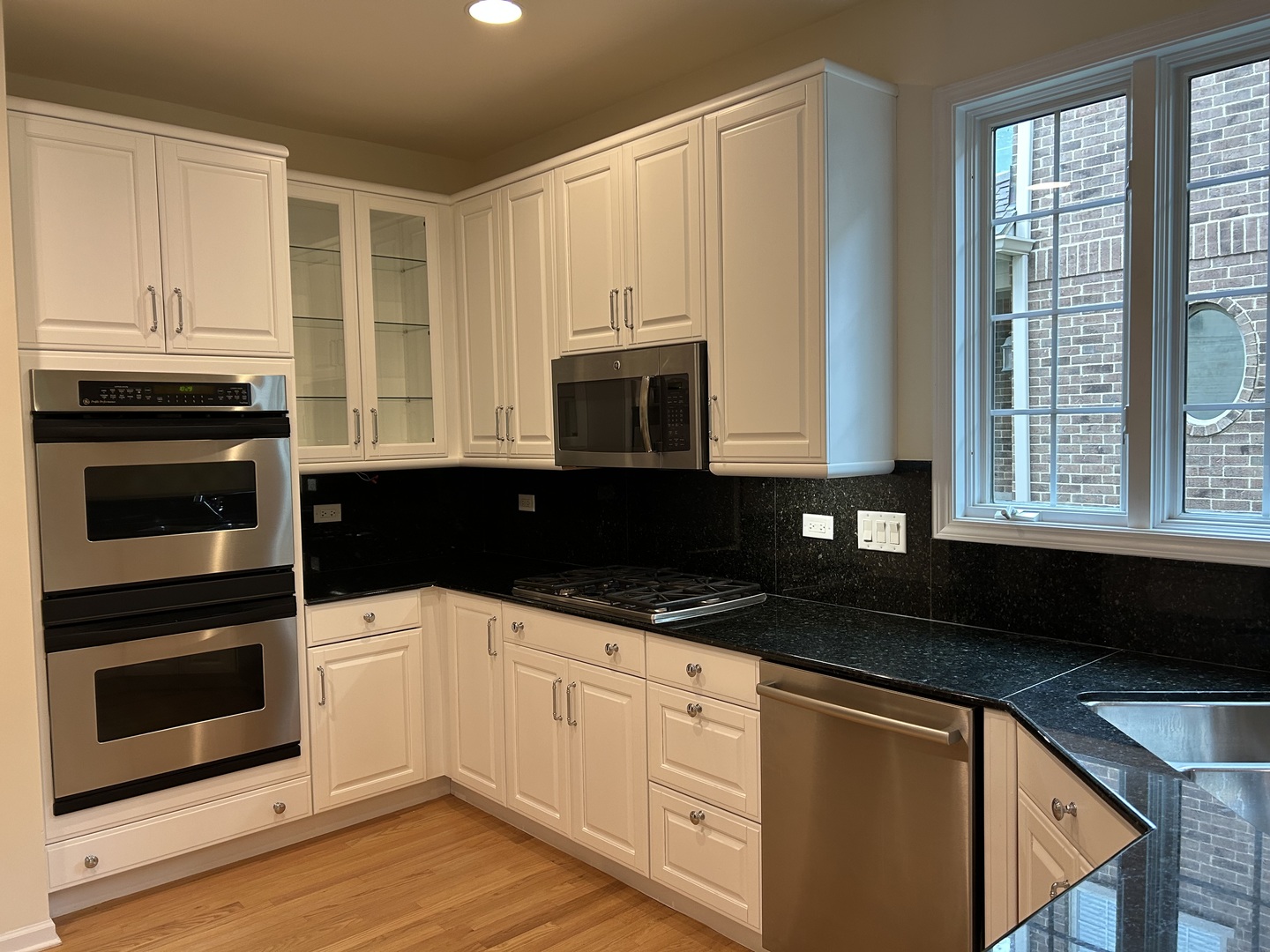 2269 Royal Ridge Drive, Northbrook, IL 60062 — photo 3