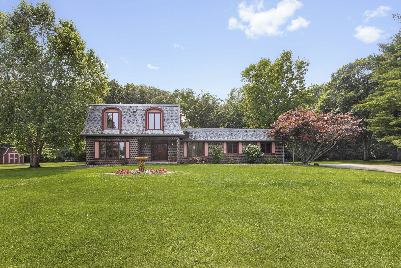 212 Cheviot Drive — photo