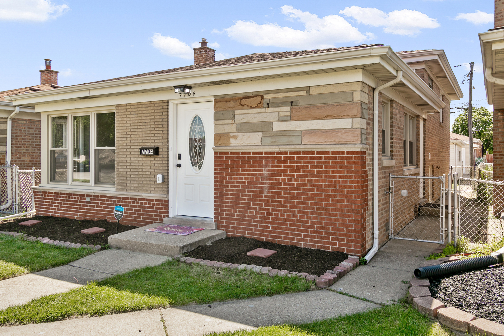7704 Mcvicker Avenue — photo