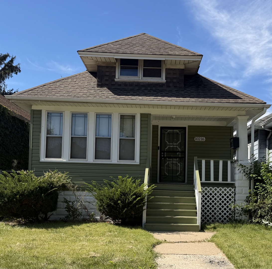 10216 S Perry Avenue — photo