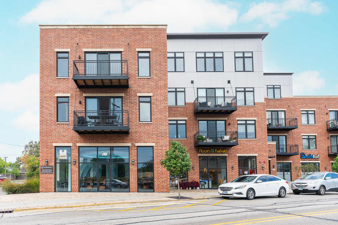 246 Green Bay Road 404 — photo