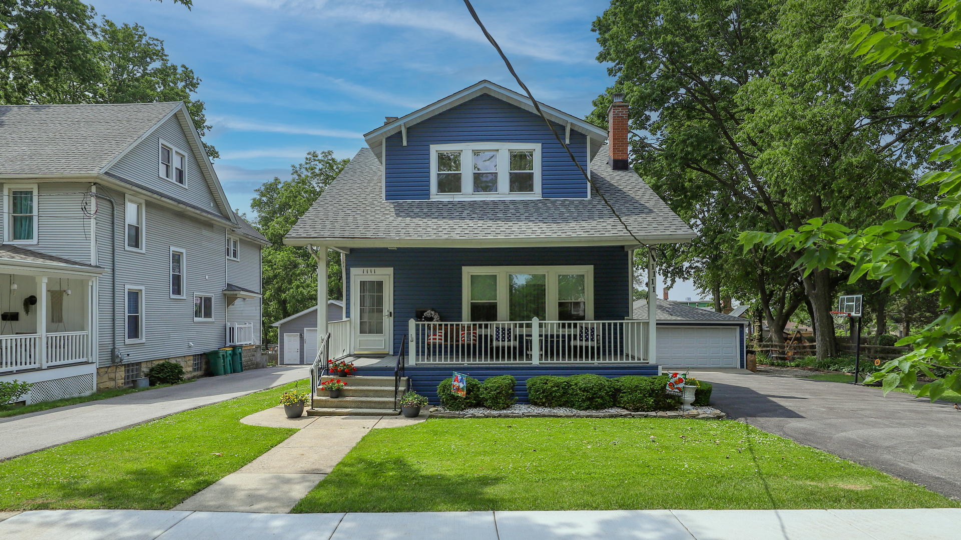 1111 S Washington Street — photo