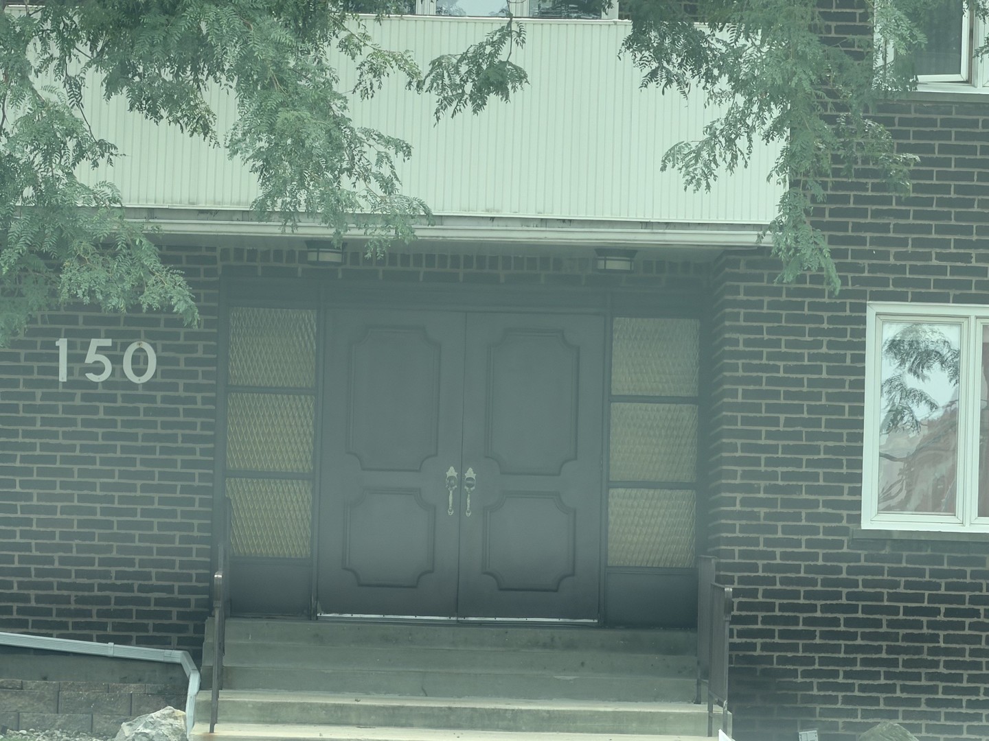 150 E Grand Avenue 302 — photo