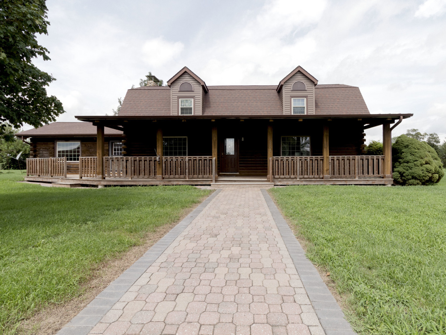 6487 W Walnut Street — photo