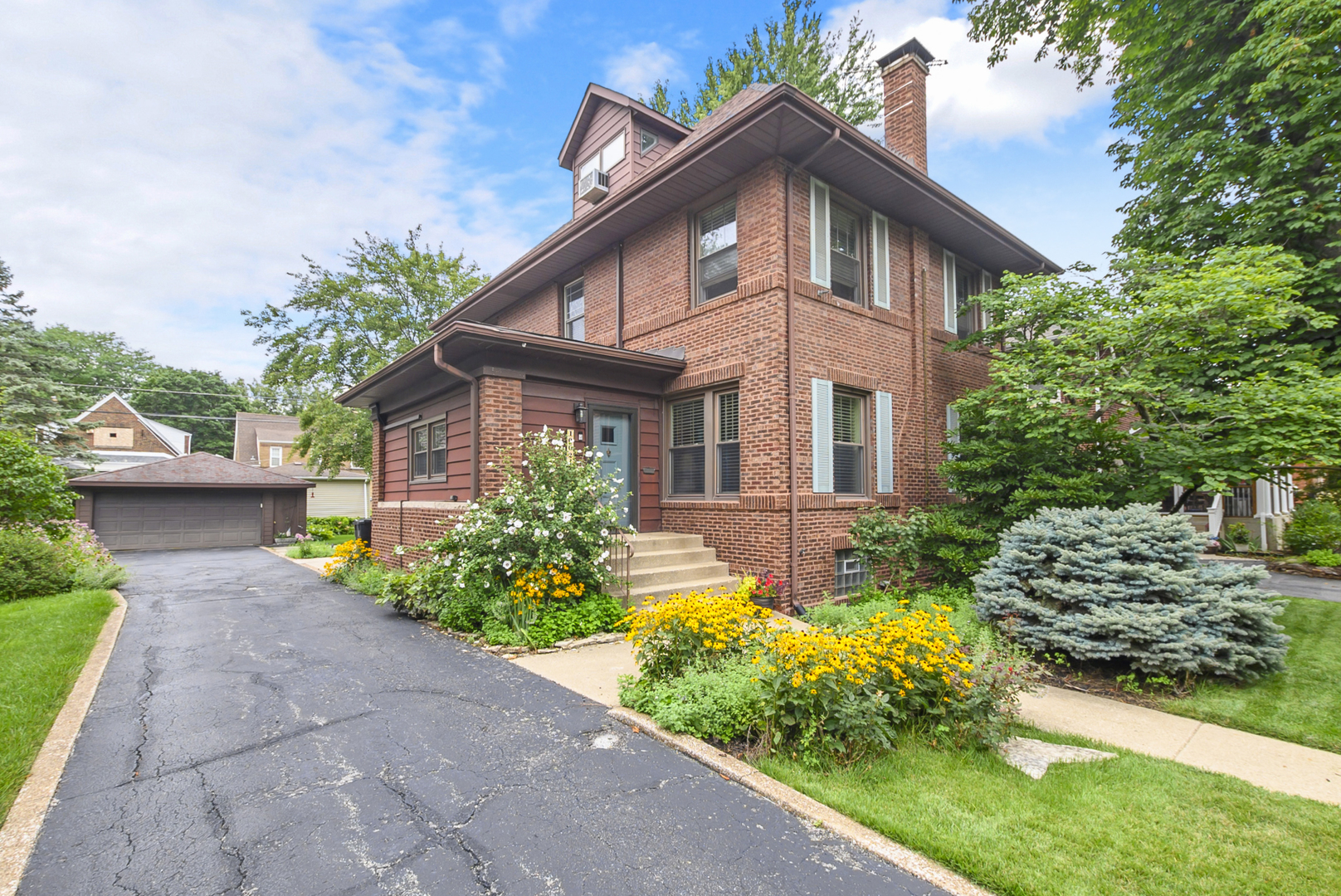 10024 S Leavitt Street — photo