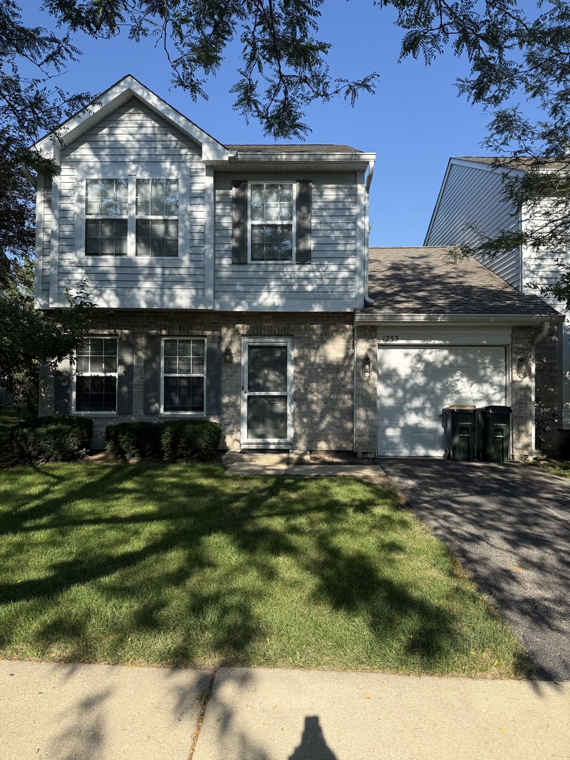 1233 N Split Oak Circle — photo