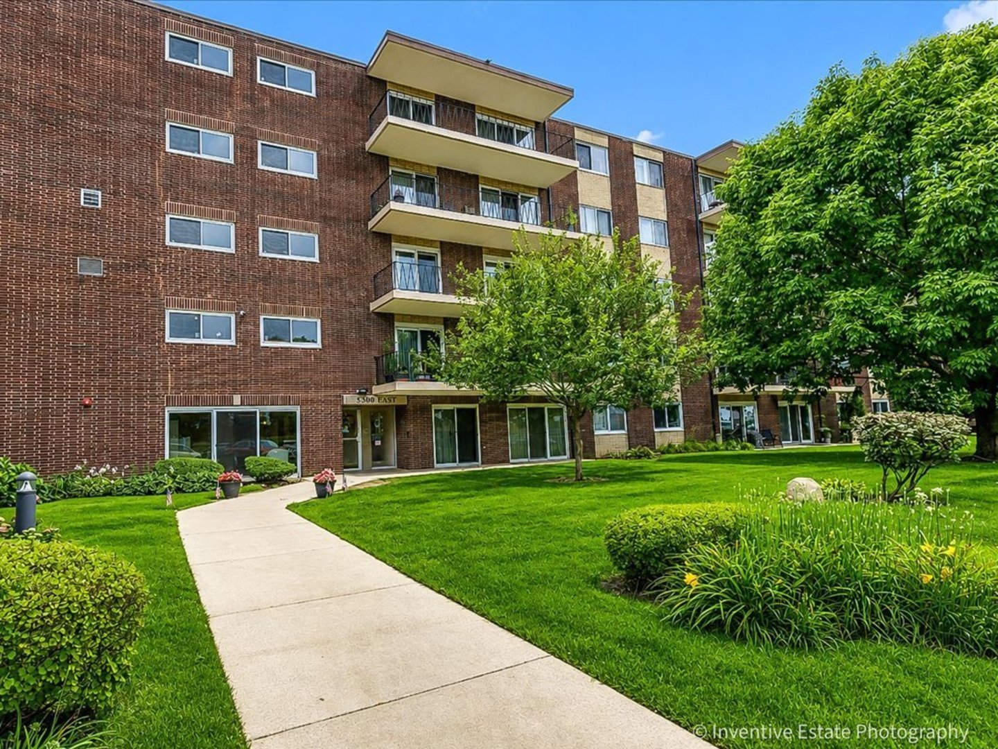 5300 Walnut Avenue 22B — photo