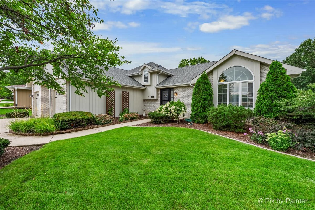 708 Ravinia Drive — photo
