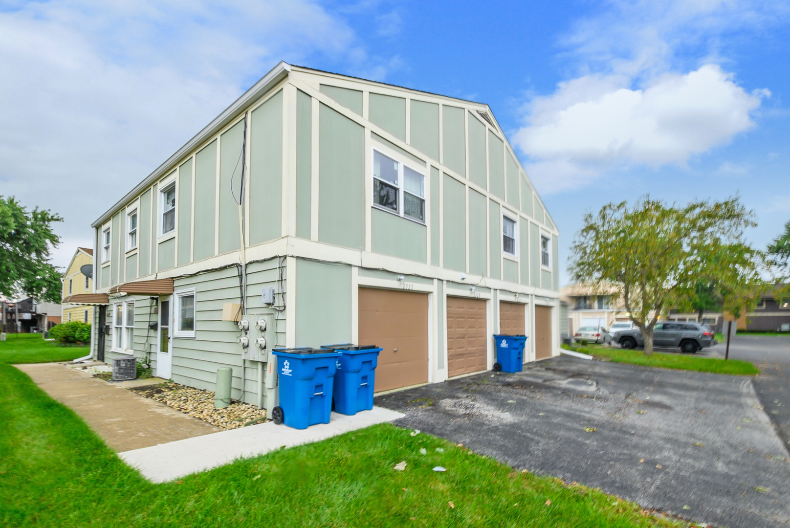 2525 Cedar Glen Drive 1 — photo