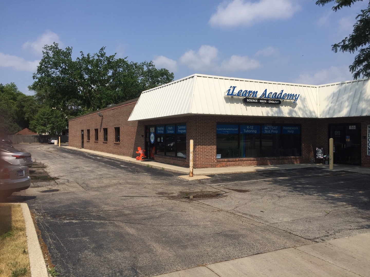 1838 Waukegan Road — photo