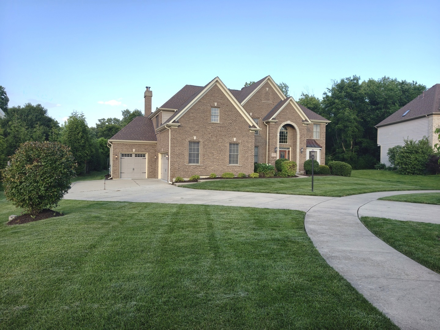 1404 Hatchwood Court — photo