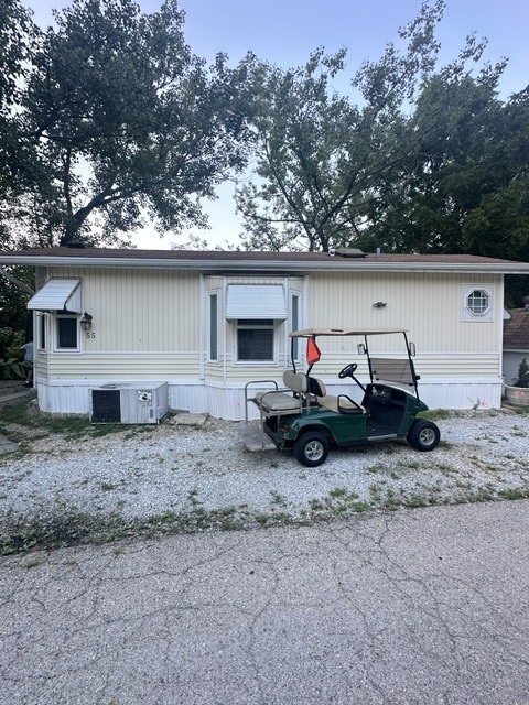 55 Lakeshore Drive — photo
