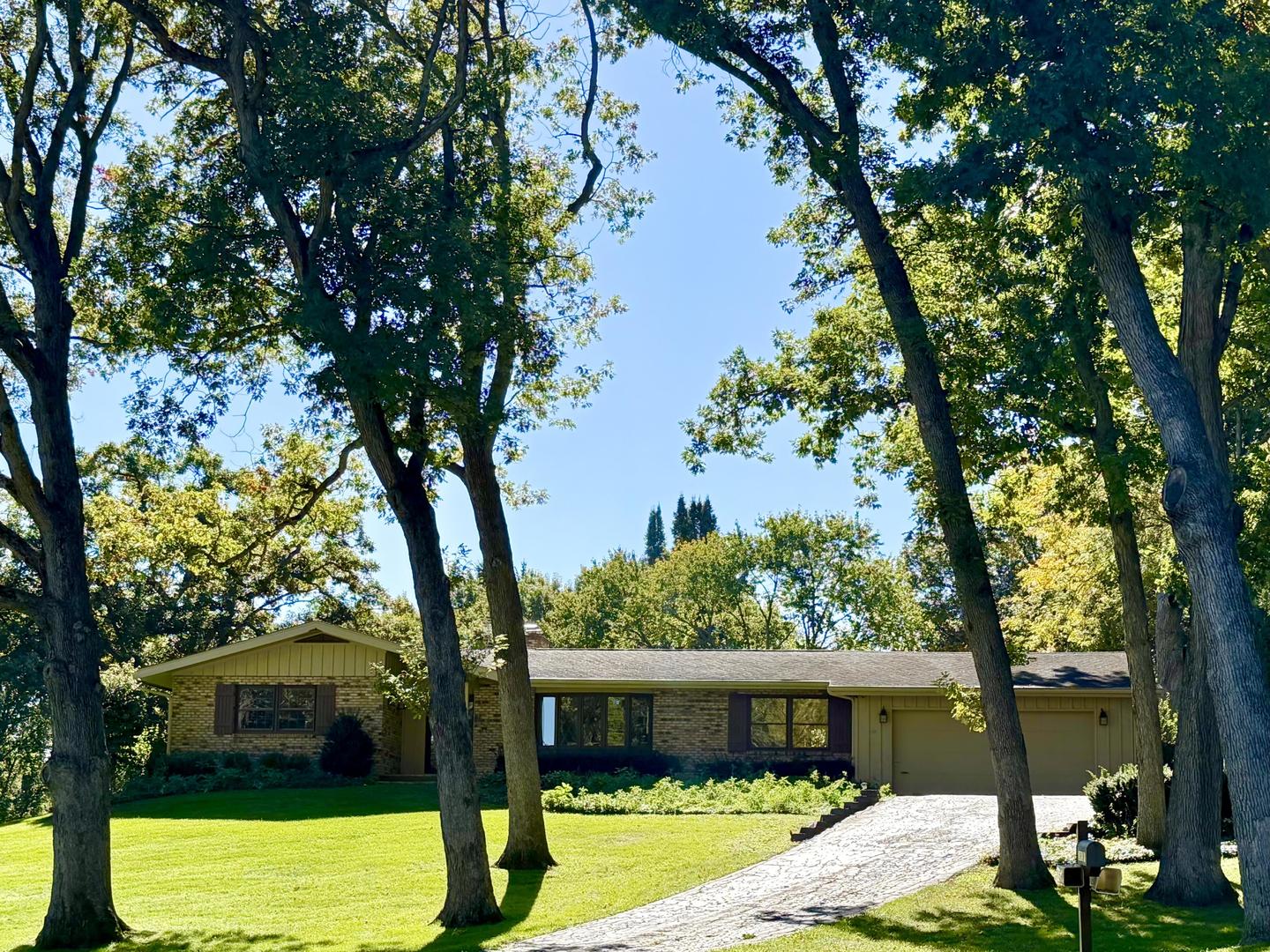 3915 N Tamarack Trail — photo