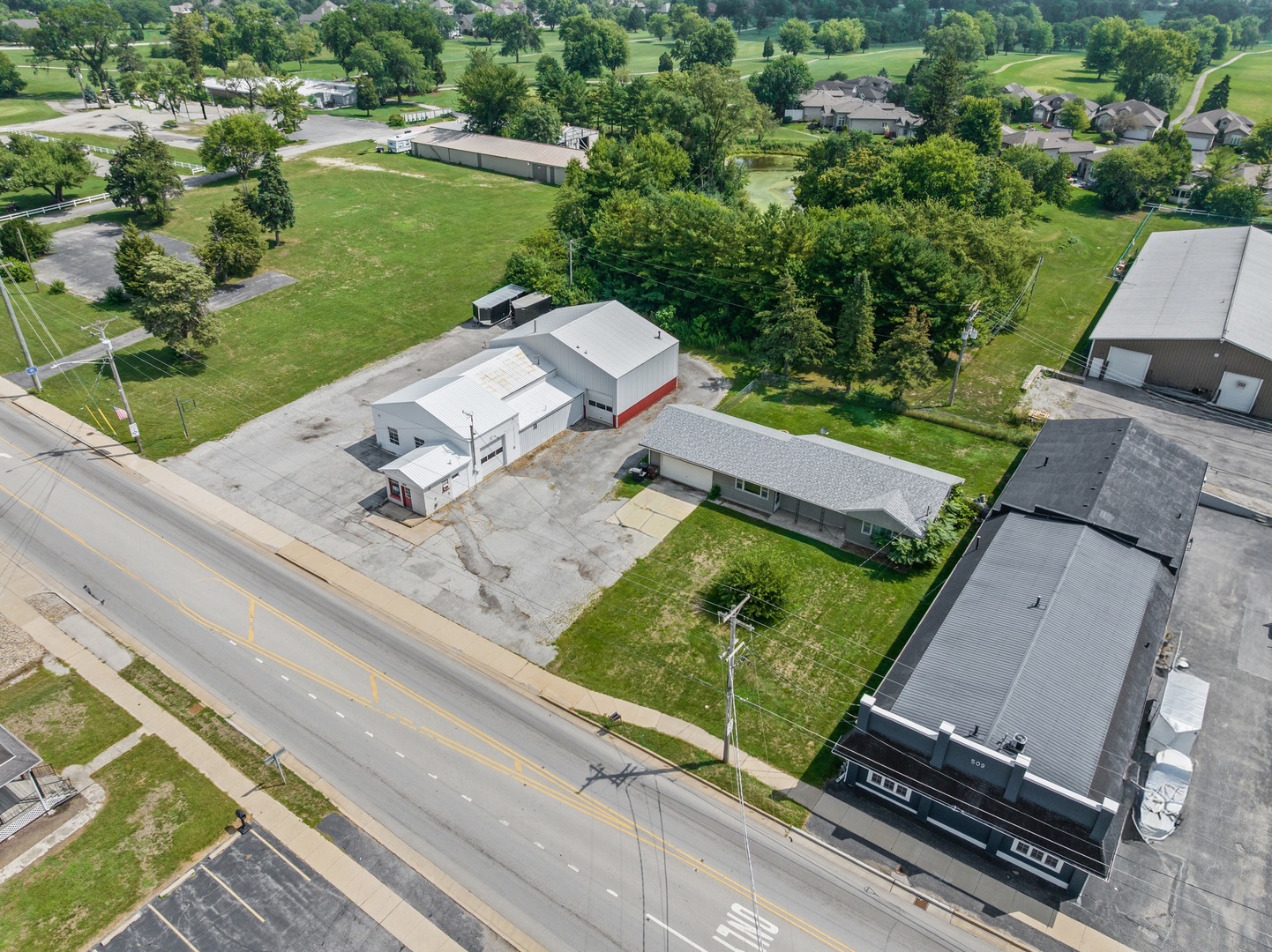 525 S Dixie Highway — photo